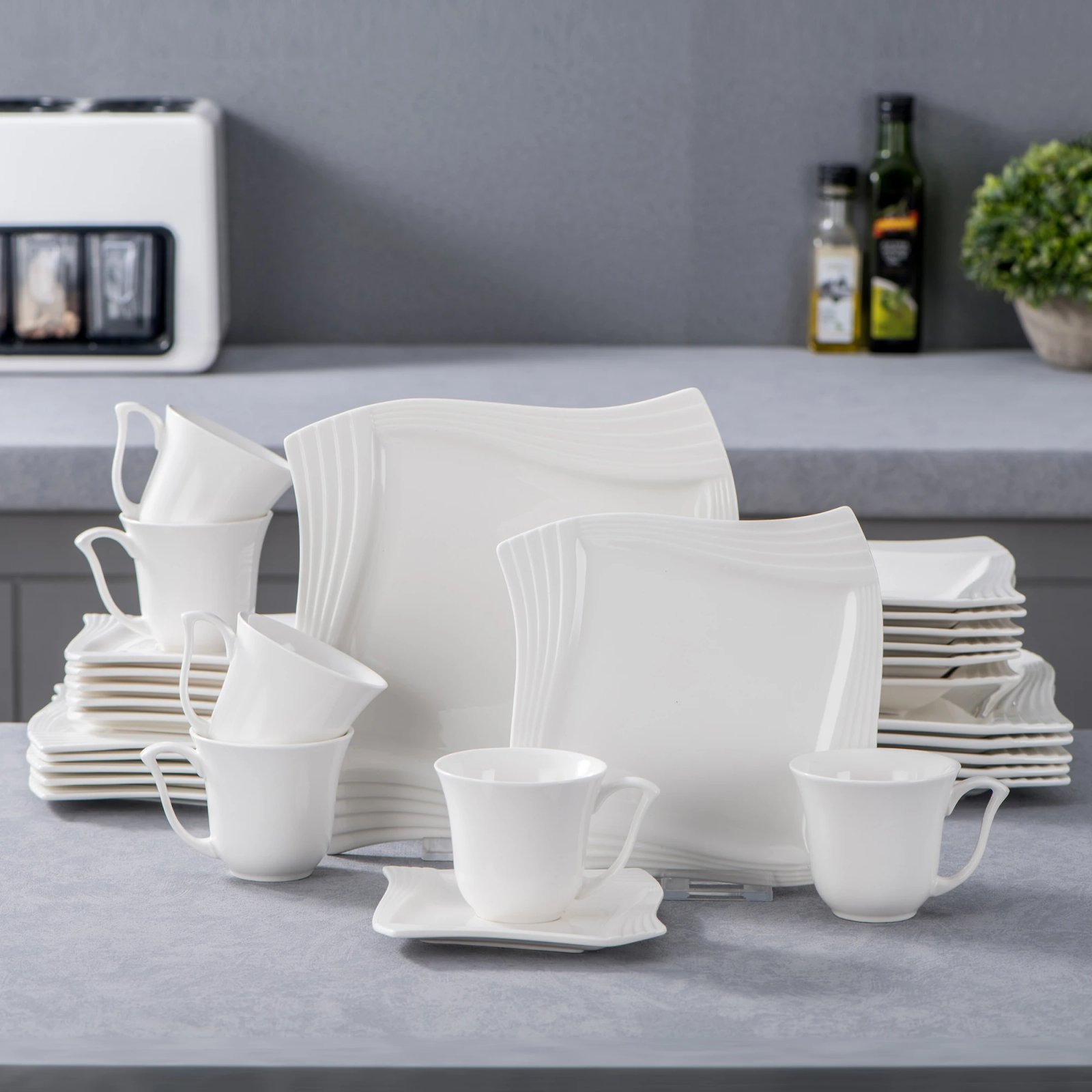 MALACASA 30/60 Piece White Porcelain Dinnerware Set with 6PCS Cups Saucers Dessert Soup Dinner Plates Service for 6/12 Persone