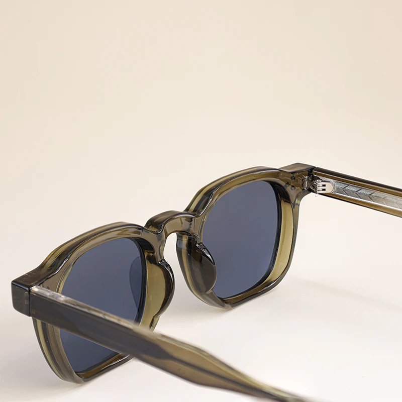 CATERSIDE Retro Punk Men Sunglasses Small Frame Square Personalized Design Sun Glasses Women Travel Party Business Festival Gift CATERSIDE Retro Punk Men Sunglasses Small Frame Square Personalized Design Sun Glasses Women Travel Party Business Festival Gift