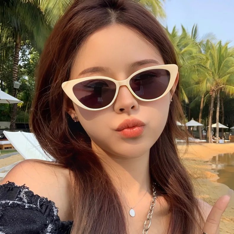2024 Vintage Cat Eye Women Sunglasses Vintage Small Frame Sun Glasses For Men Luxury Brand Design Outdoor Eyewear UV400 2024 Vintage Cat Eye Women Sunglasses Vintage Small Frame Sun Glasses For Men Luxury Brand Design Outdoor Eyewear UV400