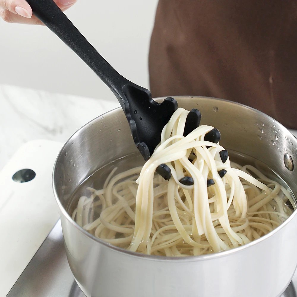 Long Handle Silicone Ladle Soup Spoon Colander Ramen Noodles Tablespoons Scoop Rice Salad Stirring Spoons Kitchen Teaspoons