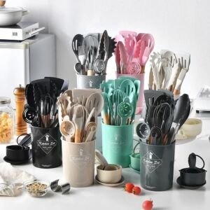 Küchenkit 12-teiliges Silikon-Besteckset aus lebensmittelechtem Material, Kochsets mit Wender, Spachtel, Messlöffel, praktische Kochutensilien.