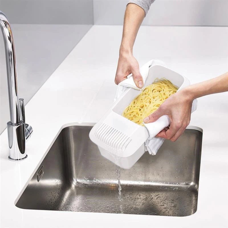Microwave Noodles Pasta Cooker With Strainer Plastic Spaghetti Vegetable Steamer Dishwasher Kitchen Accessories No scale lines