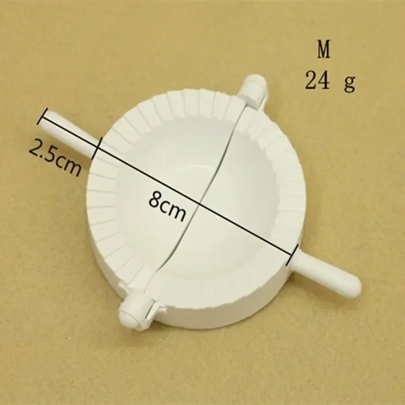 Plastic Dumplings Maker Mold Hand Dough Press Dumpling Clip DIY Ravioli Pie Mould Maker Cooking Accessories Kitchen Pastry Tools