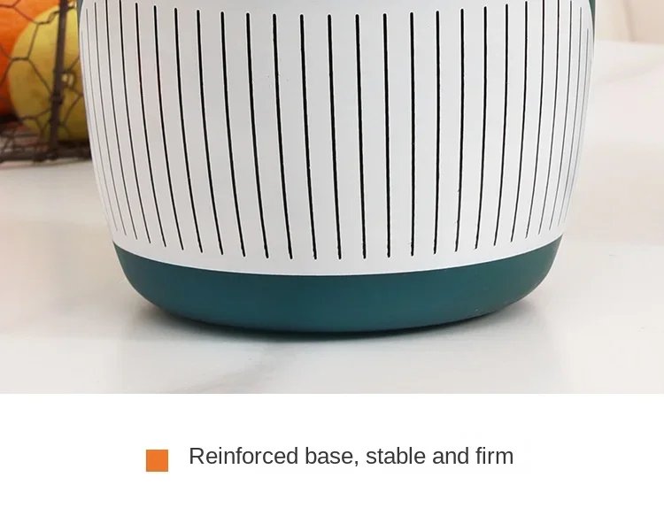 Mini Desktop Bin Little Whale Cute Trash Can with Cover Office Table Bedroom Garbage Can Workspace Storage Box Garbage Bucket