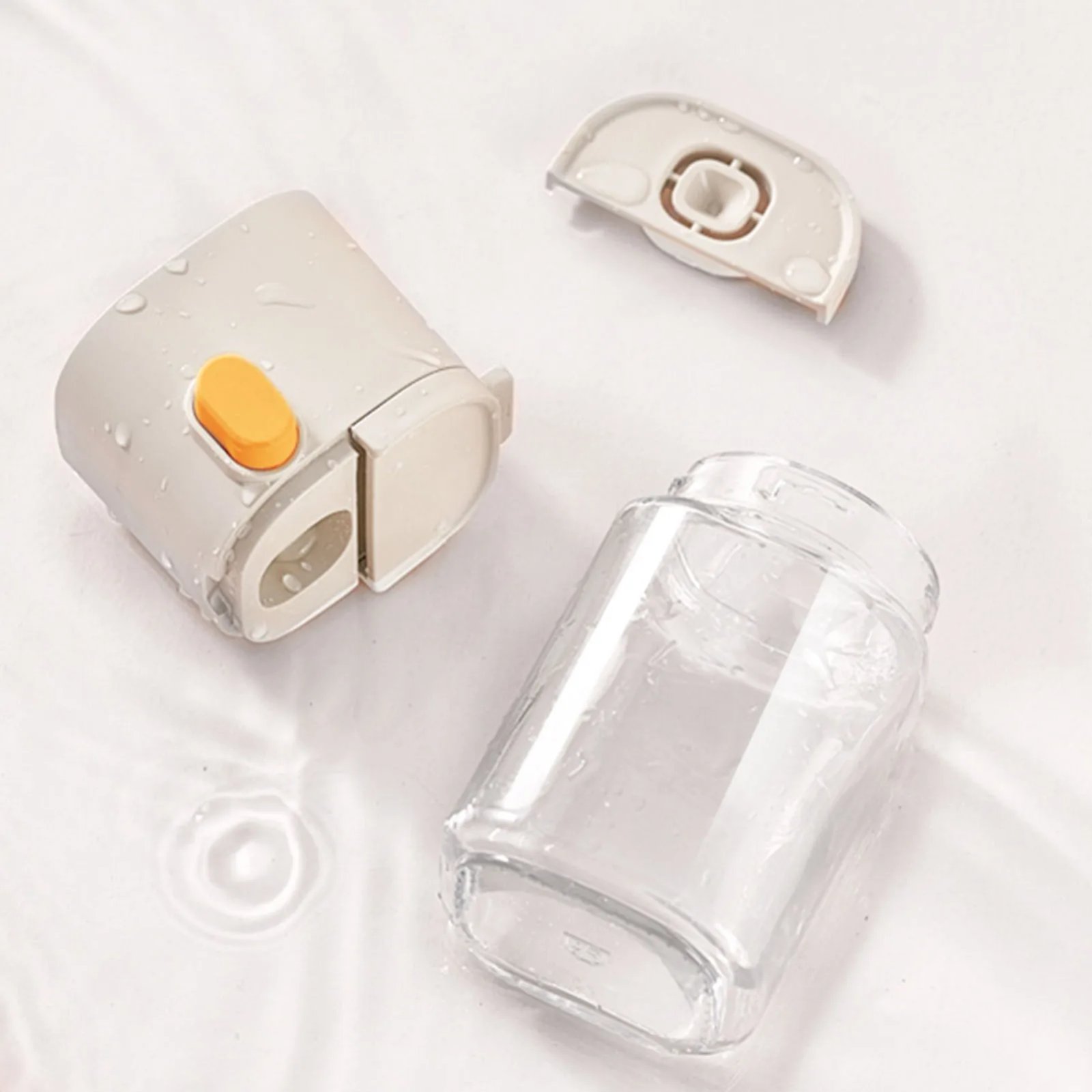 180ml Glass Salt Shaker Spice Jars Salt Sugar Pepper Shaker Box Reusable Sealing Measuring Seasoning Jar BBQ Kitchen Accessories