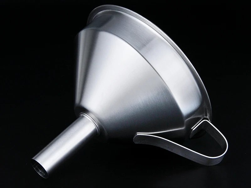 Stainless Steel Funnel Kitchen Oil Liquid Funnel Metal Funnel with Detachable Filter Wide Mouth Funnel for Canning Kitchen Tools