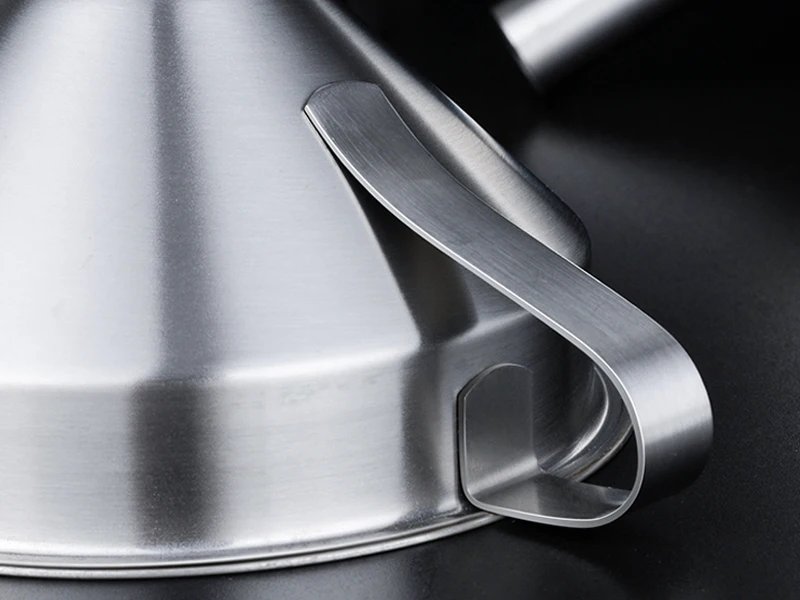 Stainless Steel Funnel Kitchen Oil Liquid Funnel Metal Funnel with Detachable Filter Wide Mouth Funnel for Canning Kitchen Tools